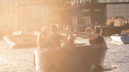 GoBoat - Explore Copenhagen with friends