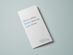 Design af brochure for MoreReporting - forside